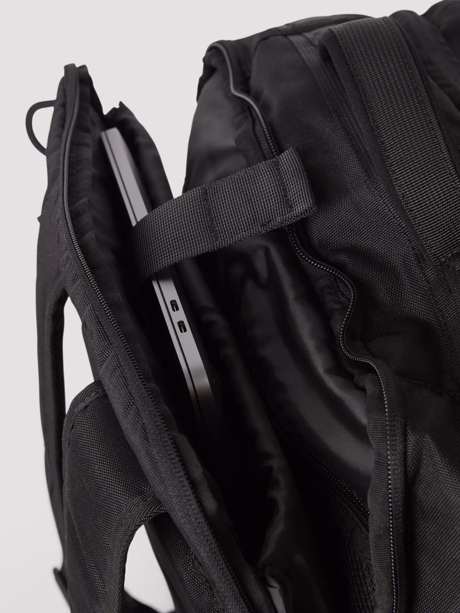 Björn Borg Reise Ryggsekk 35L – Stor Travel Backpack - Image 6