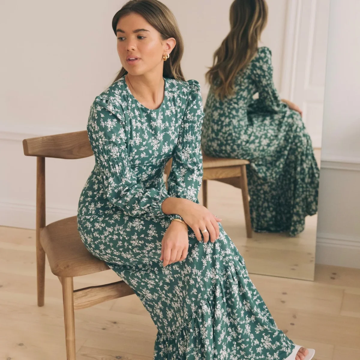 Maria grønn med blomster
