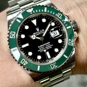 Solgt – Rolex Submariner Date  Ref. 126610LV – 2021 – “Starbucks”