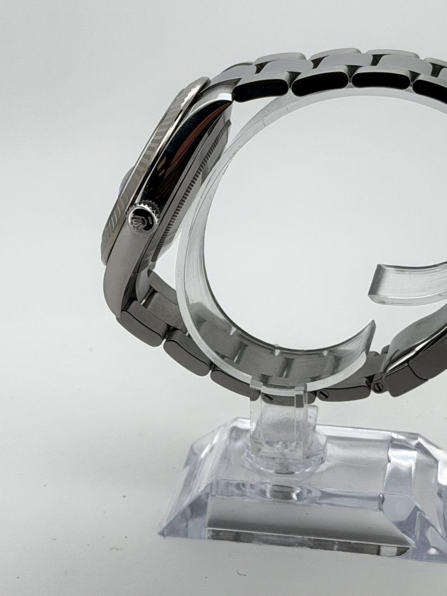 Solgt – ROLEX DATEJUST 41 – BLUE DIAL / DIAMOND – 2023 MODELL – KOMPLETT SETT - Image 9