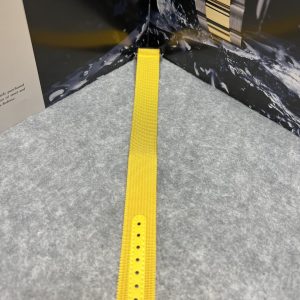 NATO strap med spenne gul 20mm